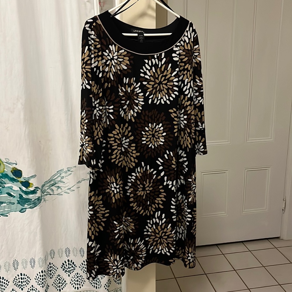 Black base dress from lane Bryant with pattern